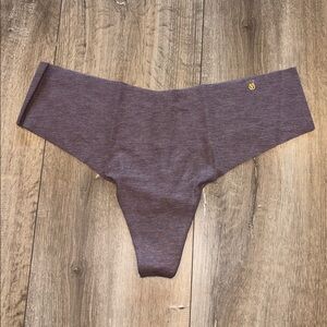 Victoria’s Secret No Show Thong Panty